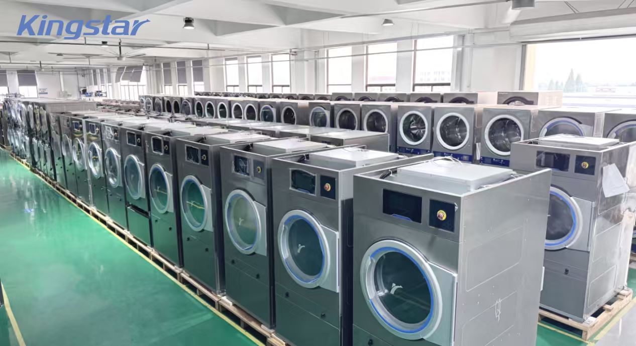 4 خطوات لتعزيز نتائج التنظيف الجاف لمتاجر الغسيل