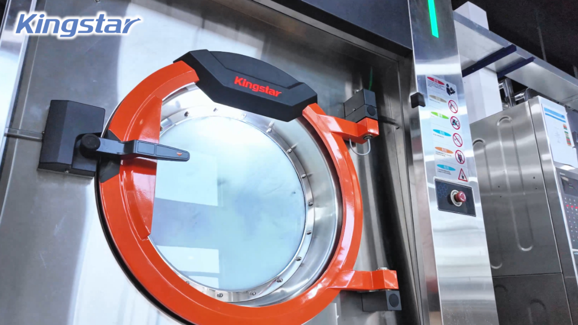 الدليل العلمي الكامل لإزالة بقع الزيت في المغاسل